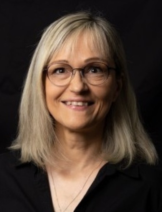 Portrait Iris Bräm
