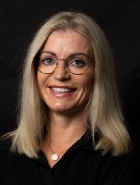 Portrait Nadine Dobbener